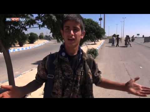 شاهد السكون يخيم على مدينة تل أبيض