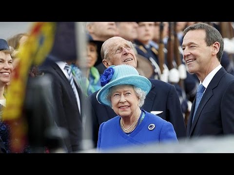 بالفيديو خامس زيارة تجريها إليزابيث الثانية إلى برلين