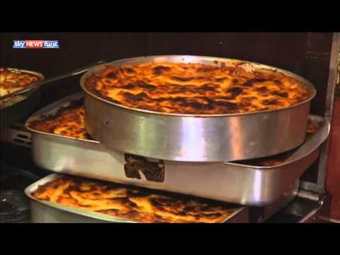 بالفيديو موائد الرحمن تنتشر لتعبر عن التكافل بين المصريين