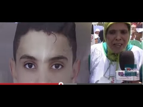 شاهد مسيرة لمئات المواطنين المغربيين بمشاركة عدد من الأطر الصحية