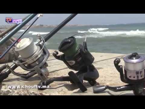 شاهد المغاربة يقبلون على صيد الأسماك