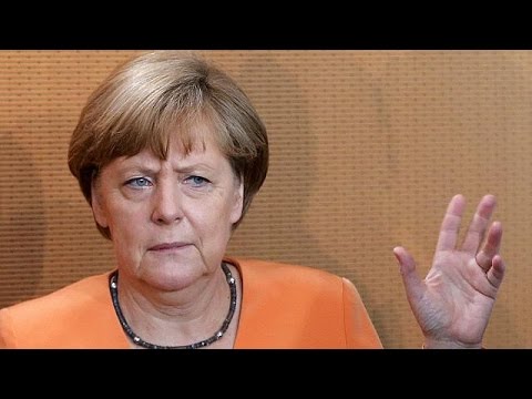 شاهد ميركل ترفض دعم أثينا ماليًا قبل الاستفتاء