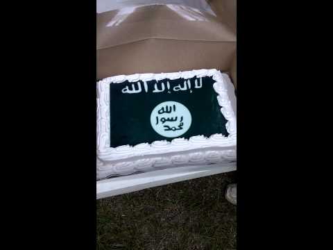 متجر عالمي يصنع “تورتة” بعلم “داعش”