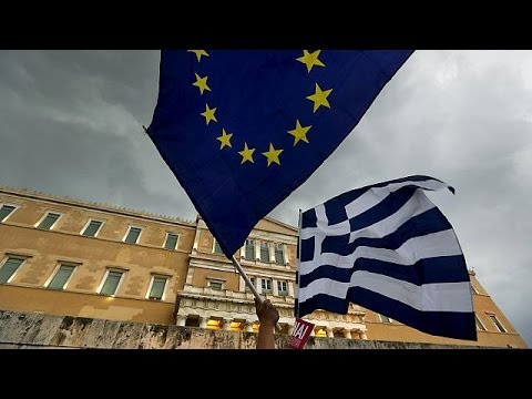 شهد اليونانيون منقسمون إزاء استفتاء الأحد المقبل