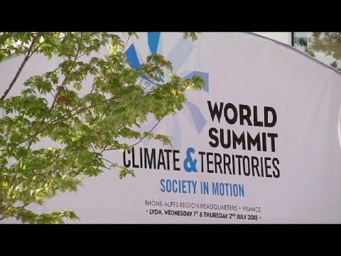 شاهد دعوات إلى التخفيف من الاحتباس الحراري