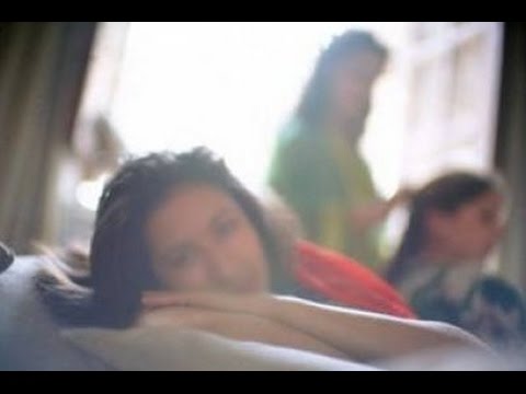 صحافي الجزيرة يصطاد مغربيات