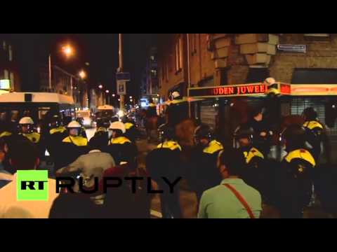 شاهد اضطرابات في لاهاي بعد وفاة موقوف لدى الشرطة