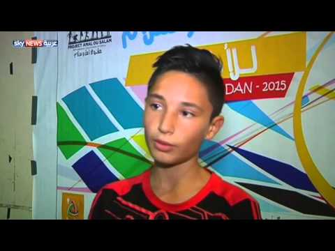 فيديو دعم الأطفال اللاجئين في الأردن بدوري كرة القدم