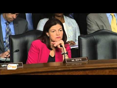 شاهد كارتر يؤكد أن واشنطن دربت 60 مقاتلًا من المعارضة والقوات البرية