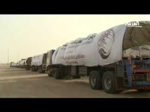 شاهد مركز الملك سلمان يواصل إغاثة المتضررين اليمنيين