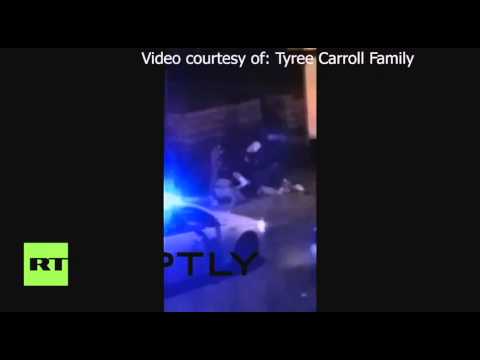 شاهد اعتداءات الشرطة الأميركية على شاب أسود