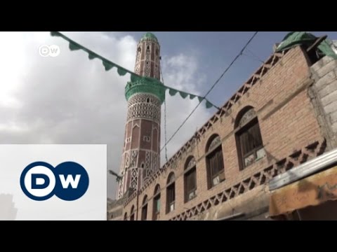 المصلون في صنعاء يخشون من تفجير المساجد