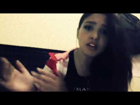 فتاة ترصد أفعال المتحرشين ورد فعل الشباب تجاههم