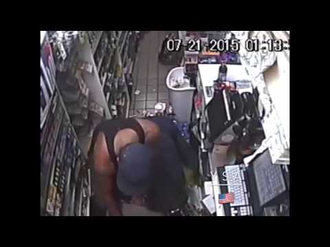 بالفيديو عملية سطو مسلح على محطة وقود