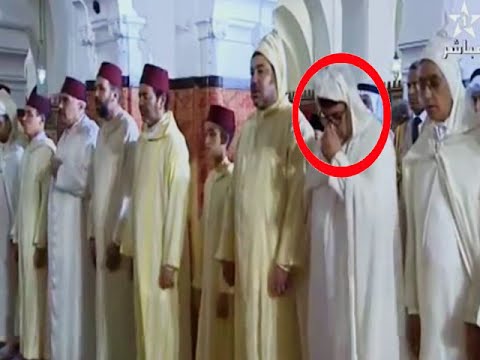 شاهد دموع بنكيران عندما كان يصلي العيد