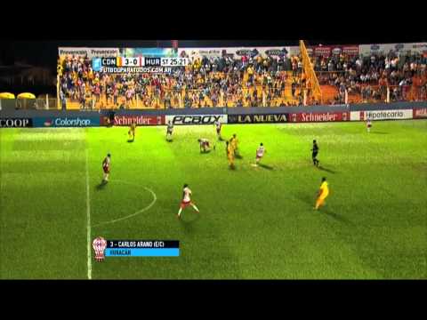 شاهد مدافع أرجنتيني ينسف مرماه بـصاروخية