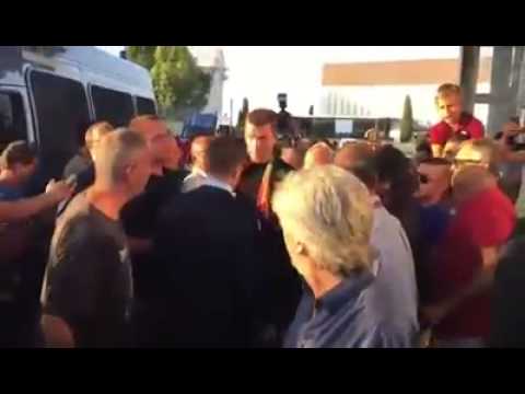 شاهد دزيكو يصل روما لمزاملة صلاح في صفوف الذئاب