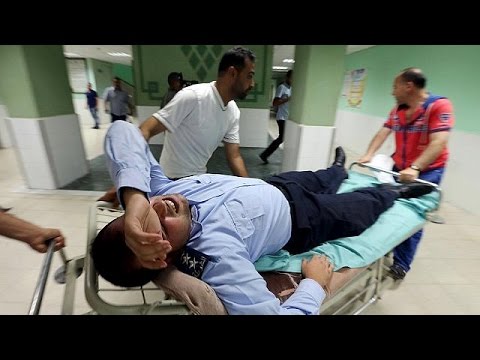 شاهد أربعة جرحى جراء غارة إسرائيلية على قطاع غزة