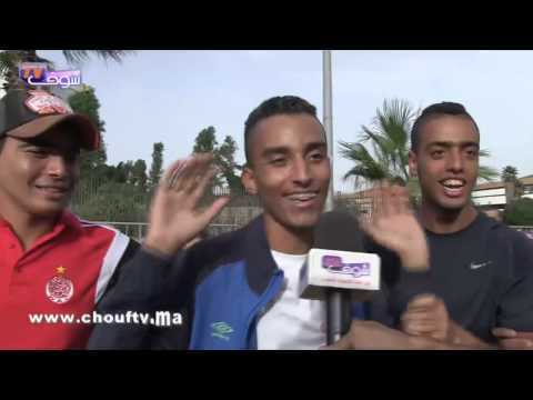 بالفيديو وداديون يشتمون الخُضر ويهاجمونهم