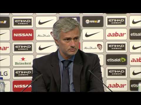 شاهد مورينيو يؤكد ثقته الكاملة بلاعبه جون تيري