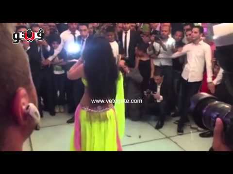 بدلة صافينا تثير إعجاب الحضور في حفل زفاف حازم إمام