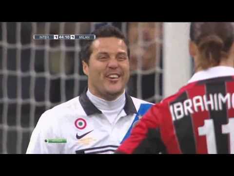 زلاتان صاحب الفرصة الوحيدة لدخول تاريخ ديربى الغضب