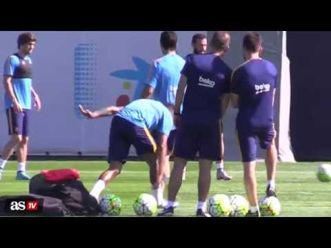 ميسى يهين سواريز فى تدريبات برشلونة