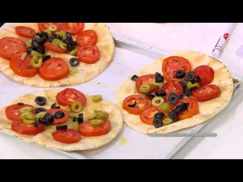 طريقة عمل بيتزا بالعيش الشامي