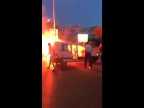 شاهد احتراق سيارة أمن في المغرب