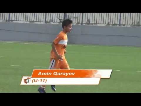 طفل أذربيجانى يسجل هدف على طريقة مارادونا وميسى