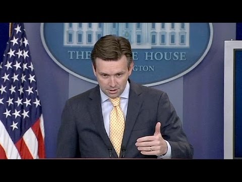 شاهد مئات العسكريين الأميركيين يتعقبون