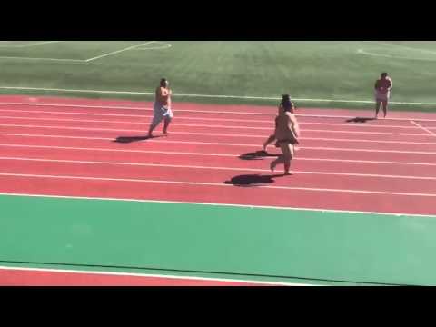 شاهد مسابقة جري لمصارعي السومو