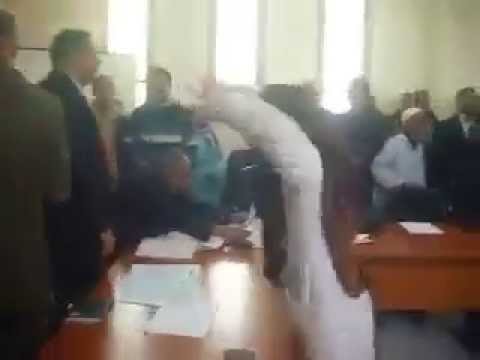 شاهد غضب مريم العزوزي في المجلس الإقليمي للشماعية