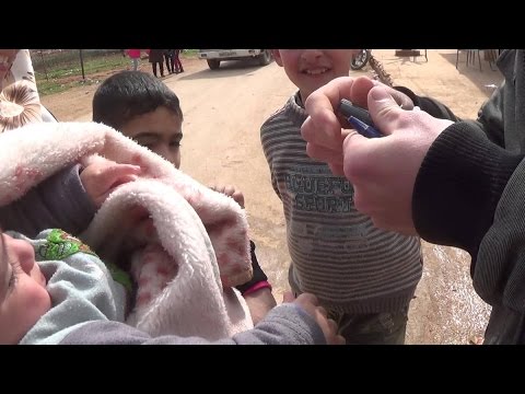 شاهد صحة بغداد تنهي حملة تلقيح النازحين ضد الكوليرا