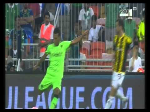 عبد الشافي يصنع هدف الأهلي الأول في شباك الاتحاد