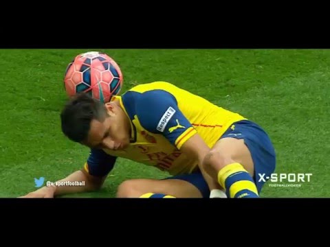 فيديو سانشيز لاعب العام في الدوري الإنجليزي العام 2015