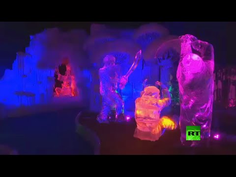 أشكال رائعة من الرمال والجليد ضمن مهرجان “ألف ليلة وليلة