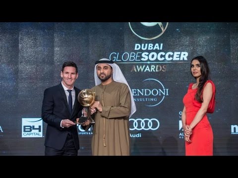 شاهد ميسي يفوز بجائزة أفضل لاعب لعام 2015