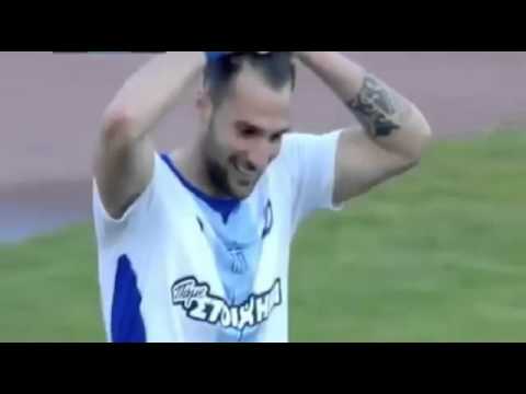 شاهد لاعب يوناني يضيع أسهل فرصة في تاريخ كرة القدم