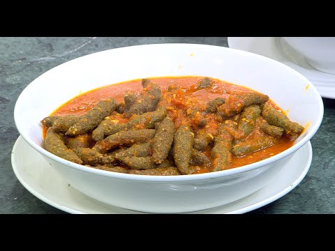 طريقة عمل كفتة أرز بصلصة الطماطم