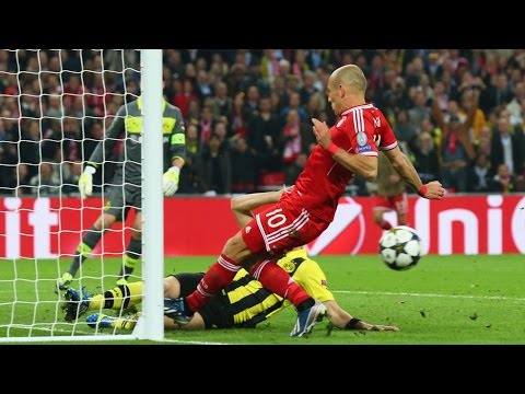 أفضل لقطات إنقاذ اللأعبين لأهداف كانت محققة في عالم كرة القدم