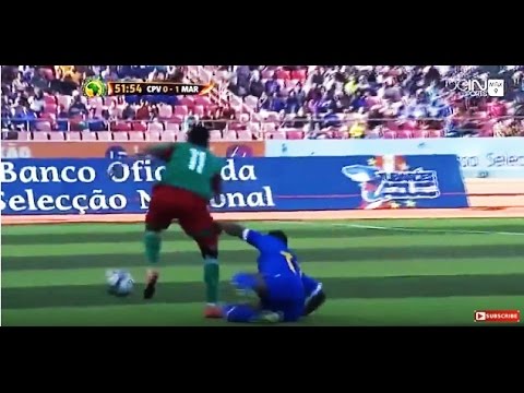 شاهد معلق فرنسي ينبهر بمراوغتين جميلتين لسفيان بوفال