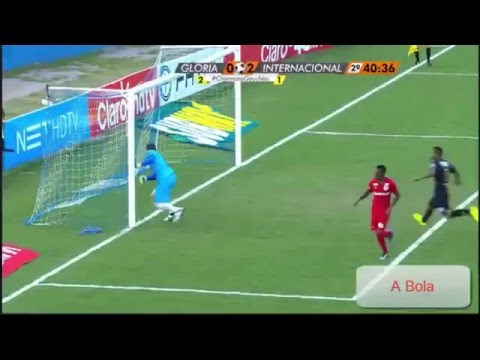 شاهد  أغرب إهدار لضربة جزاء