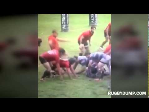 “ضربة” تحرم لاعب رجبى 99 عام من نزول الملعب