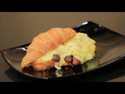 طريقة عمل كرواسون بالسجق الشرقي