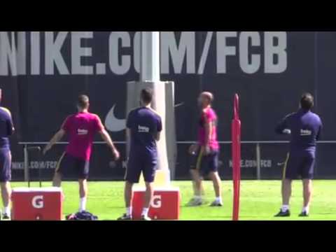 شاهد تسديدة خرافية بقدم ماسكيرانو في كرة السلة