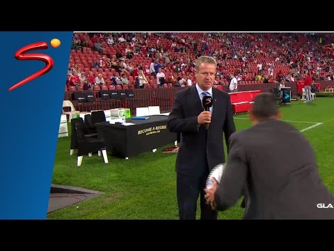 موقف محرج على الهواء لمعلق في جنوب أفريقيا