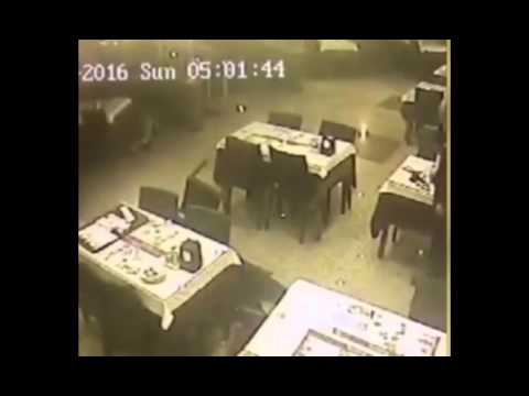 تركى يقتل صديقه رميا بالرصاص بسبب إصراره على دفع فاتورة العشاء