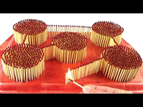 بالفيديو 4 ملايين مشاهدة لاشتعال 5 دوائر من أعواد الكبريت